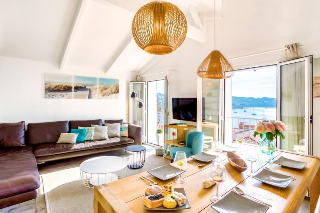 #40 Bright Sea View Suite For 6 2Mins Walk Port & Sea Вилафранк-сюр-Мер Екстериор снимка