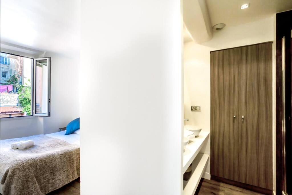 #40 Bright Sea View Suite For 6 2Mins Walk Port & Sea Вилафранк-сюр-Мер Екстериор снимка