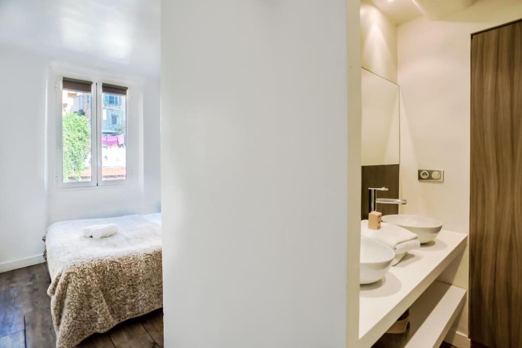 #40 Bright Sea View Suite For 6 2Mins Walk Port & Sea Вилафранк-сюр-Мер Екстериор снимка